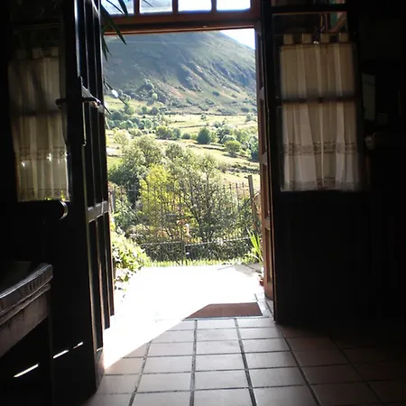 Hotel Rural Genestoso 2*