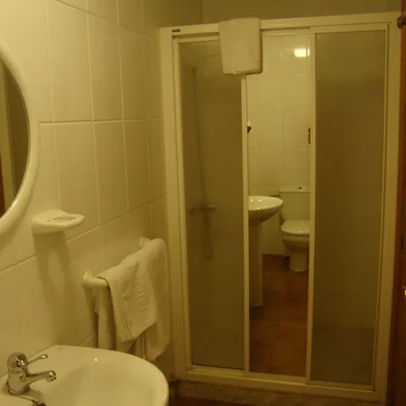 Rural Genestoso קנגס דל נרסאה
