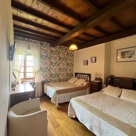 Rural Genestoso Otel Cangas De Narcea