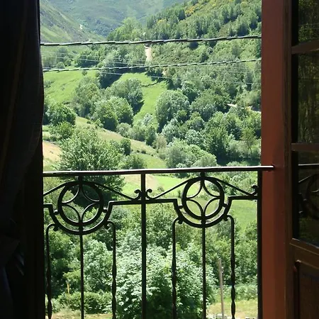 Hotel Rural Genestoso