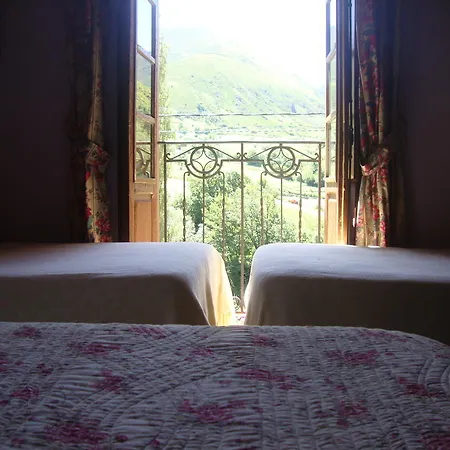 Hotel Rural Genestoso